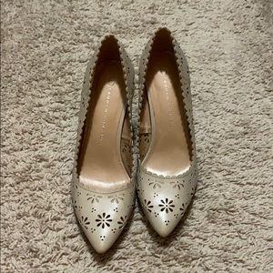 Lauren Conrad nude pumps